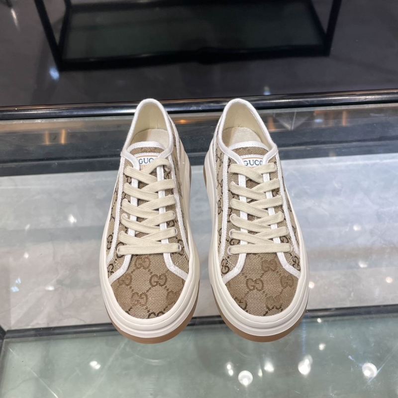 Gucci Casual Shoes